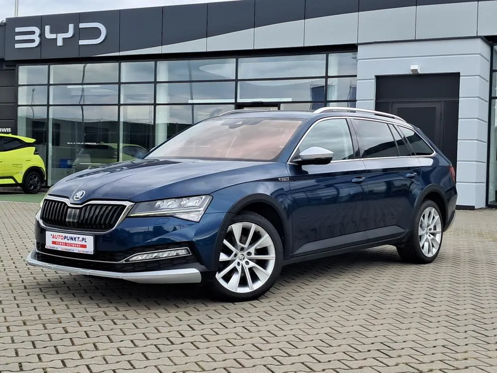 Škoda Superb Scout 2022