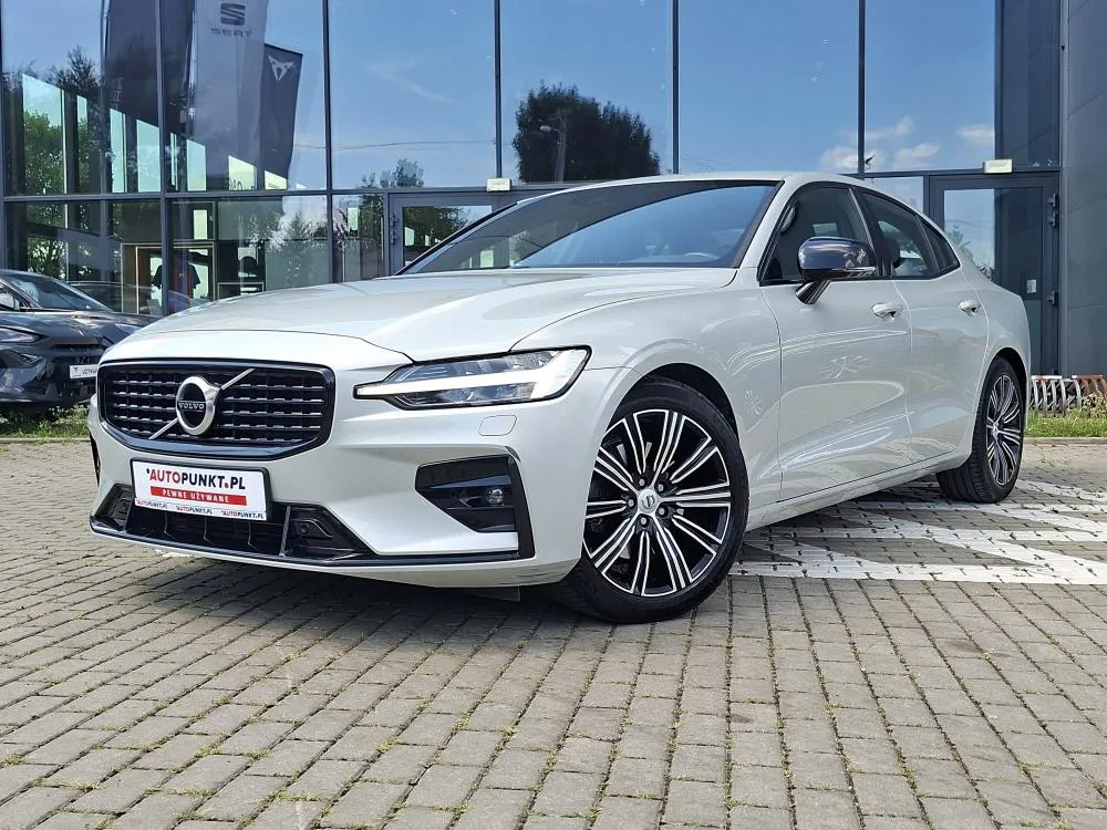 Volvo S60 R-Design B4 197KM AT8 * 2020